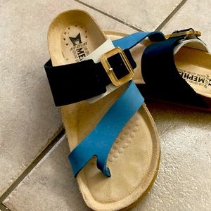 Almost new sandals